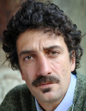 foto segnaletica di fronte